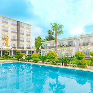 4* מלון Lara Garden