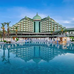 5* Ośrodek wypoczynkowy Delphin Palace